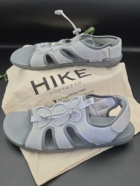 Hike Footwear Gray Sandals Pull Tab Velcro Back Women 12 Mens 10